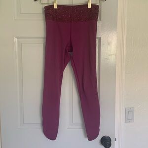 LuLuLemon leggings with ruching at the bottom of the leggings.  Good condition